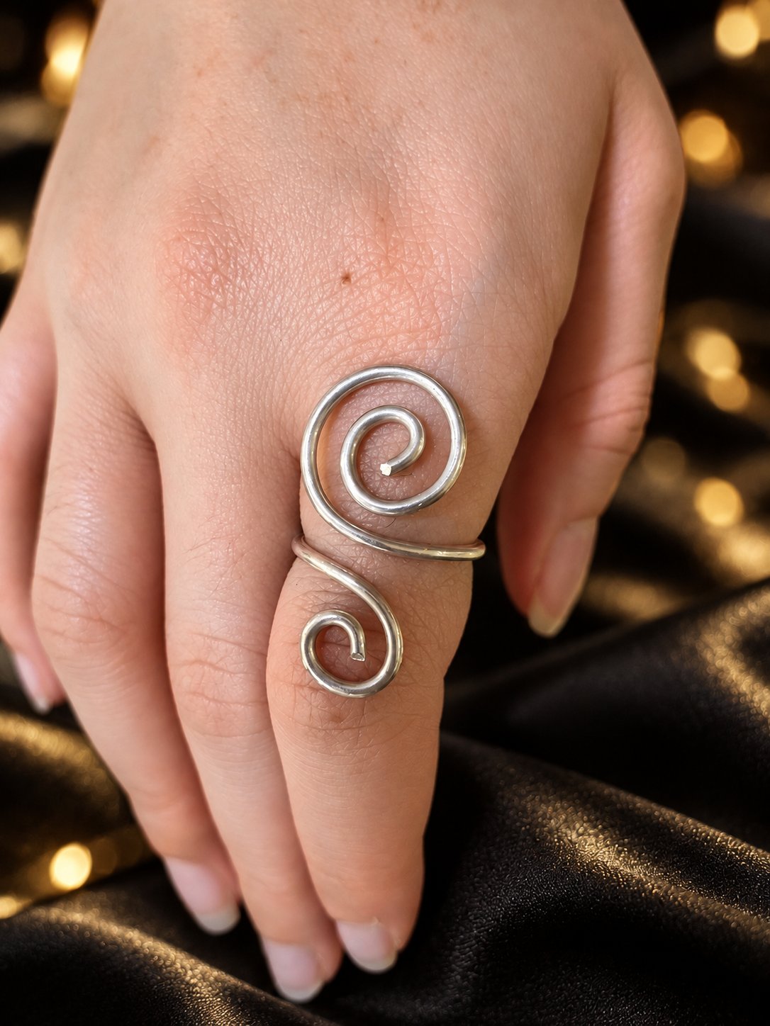 Lunar Flow ring, from the front.